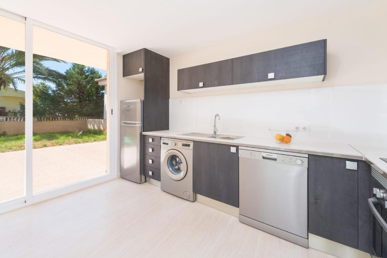 Semi Detached Right Side Casa vacanze